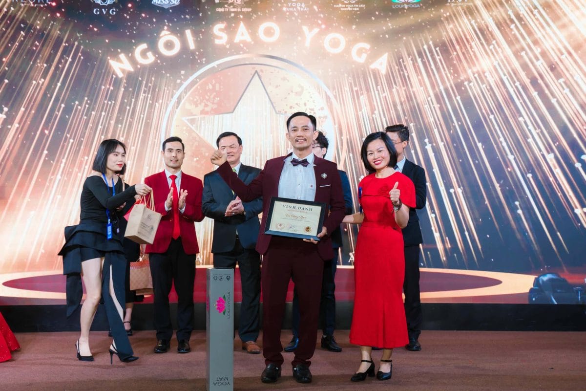 Vinh danh trên sân khấu lớn của lễ hội 15 năm